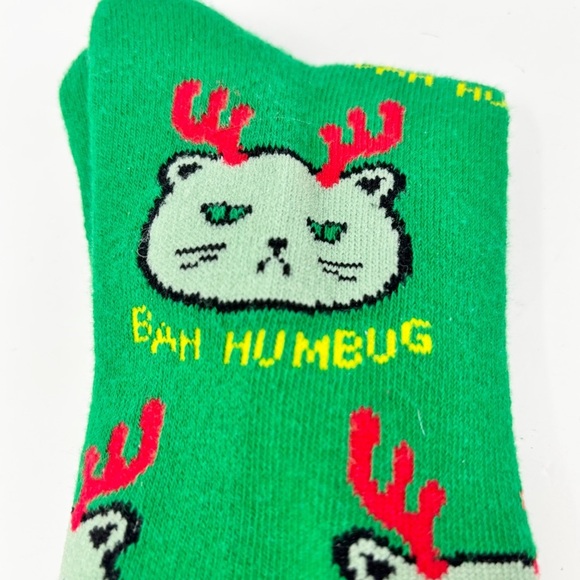 New URBAN OUTFITTERS Unisex Green Bah Humbug Cat Mid Calf Crew Socks One Size - Picture 2 of 5